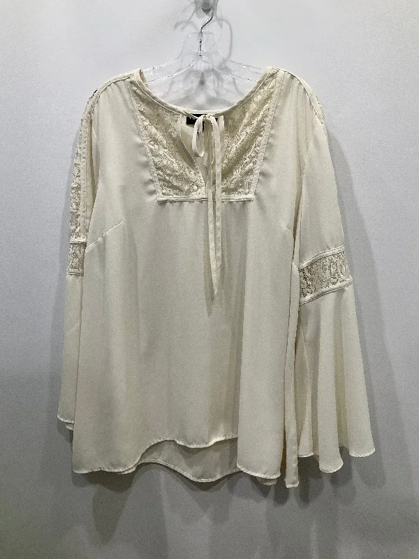 Top Long Sleeve By Lane Bryant In White, Size: 1x