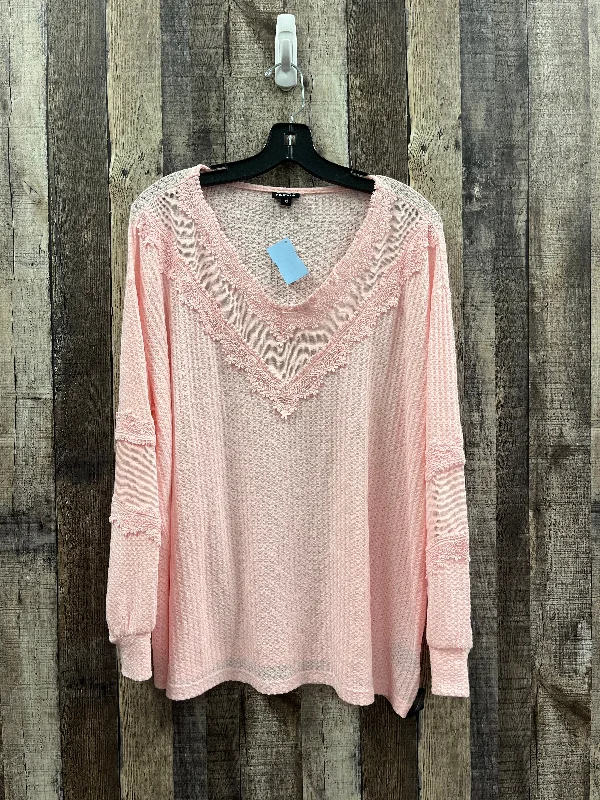 Top Long Sleeve By Torrid In Pink, Size: M