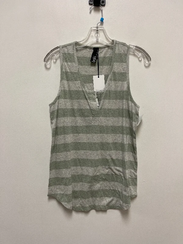 Top Sleeveless By Bobi In Green, Size: L