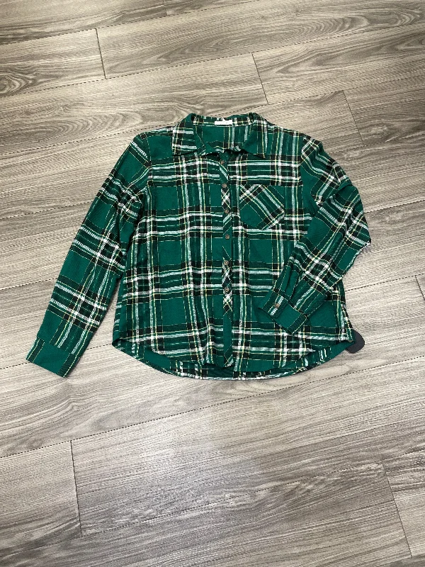 Top Long Sleeve By Maurices In Green, Size: M