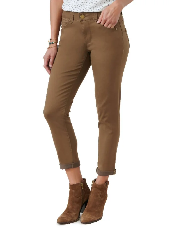 Chic Outfits Ginger Snap Ankle Skimmer Pants In Brown