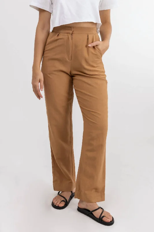 Hot Picks Retreat Pant In Biscuit